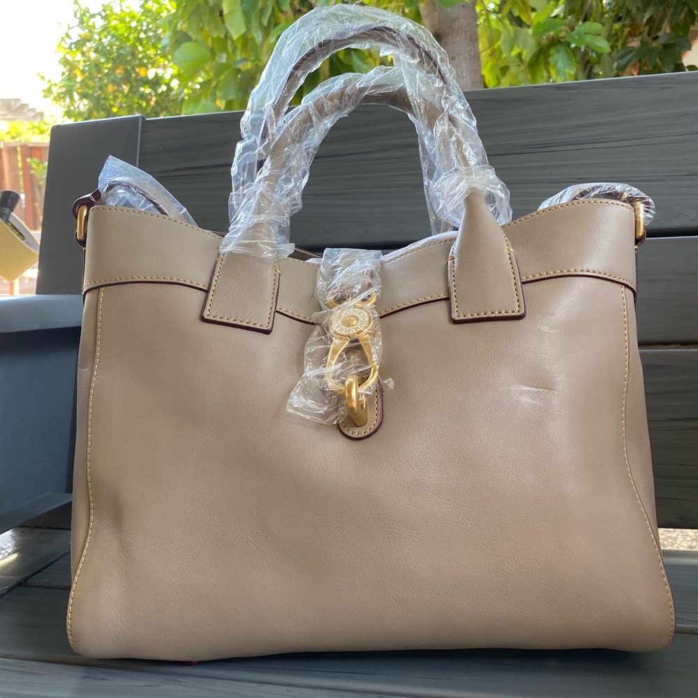 #1 Brand new Dooney and Bourke Florentine